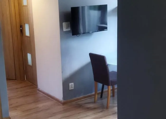 Apartment Wszedzie Blisko , Wysoki Parter